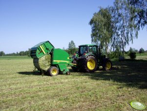 John Deere 623