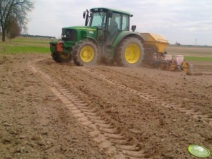 John Deere 6320 + Kleine