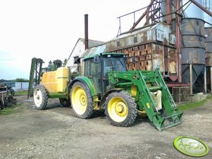 John Deere 6320