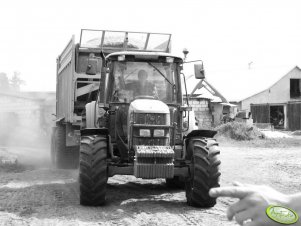 John Deere 6320