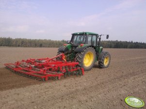 John Deere 6330 i kombi 4,2