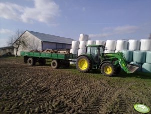 John Deere 6330 + przyczepa