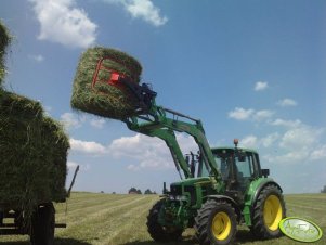 John Deere 6330 + Stoll Robust FZ