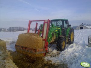 John Deere 6330 + Trioliet