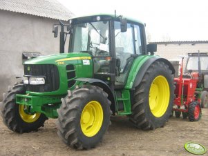 John Deere 6330