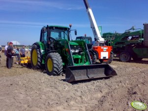 John Deere 6330 