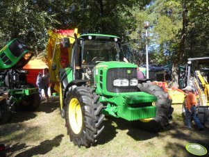 John Deere 6330