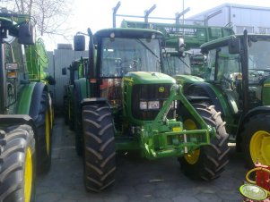 John Deere 6330