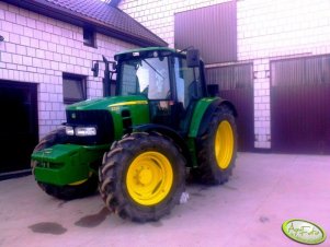 John Deere 6330 