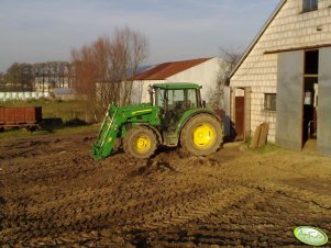 John Deere 6330
