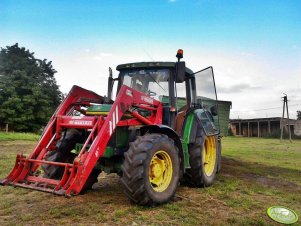 John Deere 6400