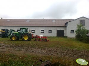 John Deere 6420 + pług