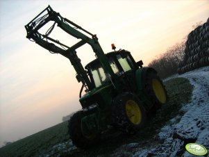 John Deere 6420