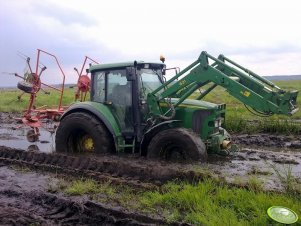 John Deere 6420