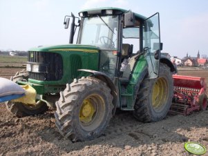 John Deere 6420