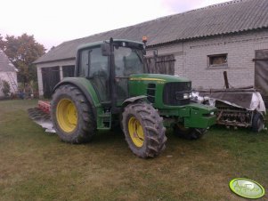 John Deere 6430