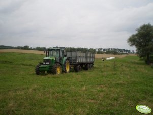 John Deere 6520