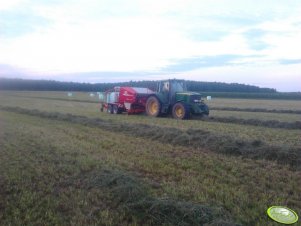 John Deere 6620 + Lely
