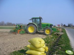 John Deere 6620 