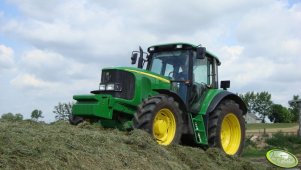 John Deere 6620