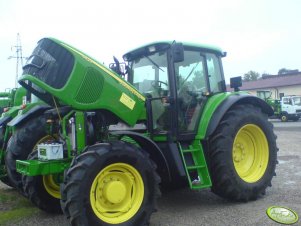 John Deere 6620