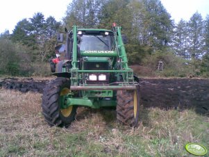 John Deere 6620 