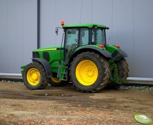 John Deere 6620