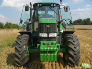 John Deere 6620