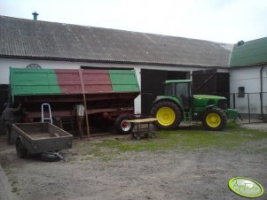 John Deere 6620 