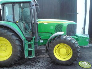 John Deere 6620 