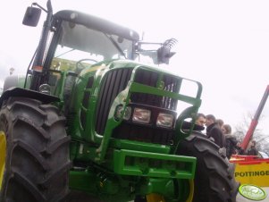 John Deere 6630