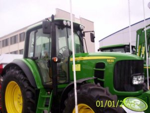 John Deere 6630