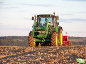 John Deere 6630