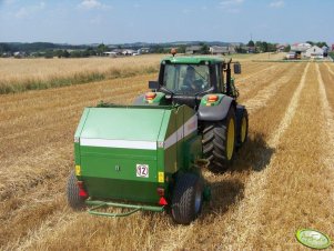 John Deere 6630