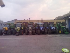 John Deere 6630