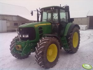 John Deere 6630