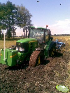 John Deere 6630