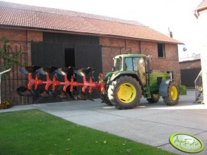 John Deere 6800 + Gregoire Besson