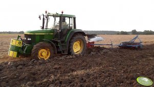 John Deere 6810 i pług IBIS 3x48 XXL z wałem Cambella