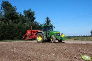 John Deere 6810 + Kuhn Logiseme M3000