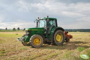 John Deere 6810 + prasa do słomy