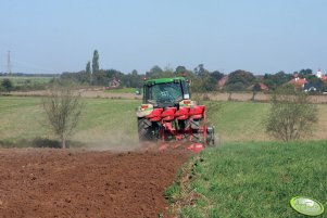 John Deere 6810 + Vogel & Noot XM 950