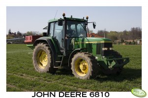 John Deere 6810 z rozsiewaczem Brzeg