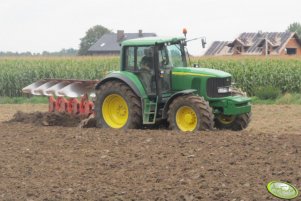 John Deere 6820 + Kuhn Master