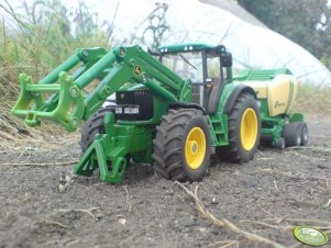 John Deere 6820+Krone Comprima V150xc