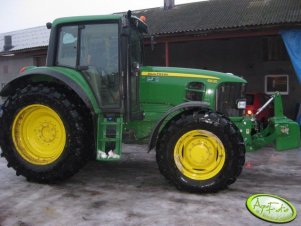 John Deere 6830