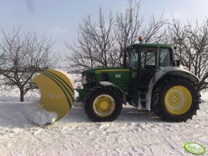 John Deere 6830