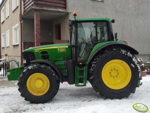 John Deere 6830