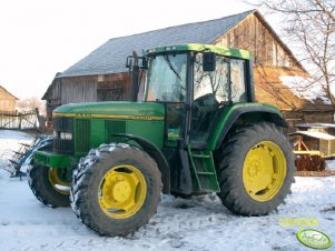 John Deere 6900
