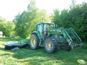 John Deere 6910 + Kosiarka John Deere 324